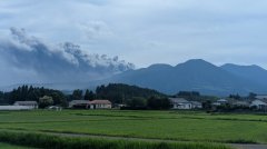日本九州新燃岳火山喷发